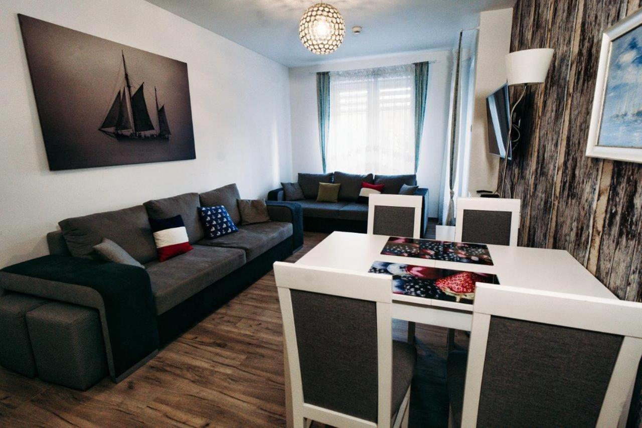 Apartament 109 Kolobrzeg Ngoại thất bức ảnh